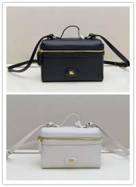 Picture of Burberry Handbags _SKUfw239244767fw